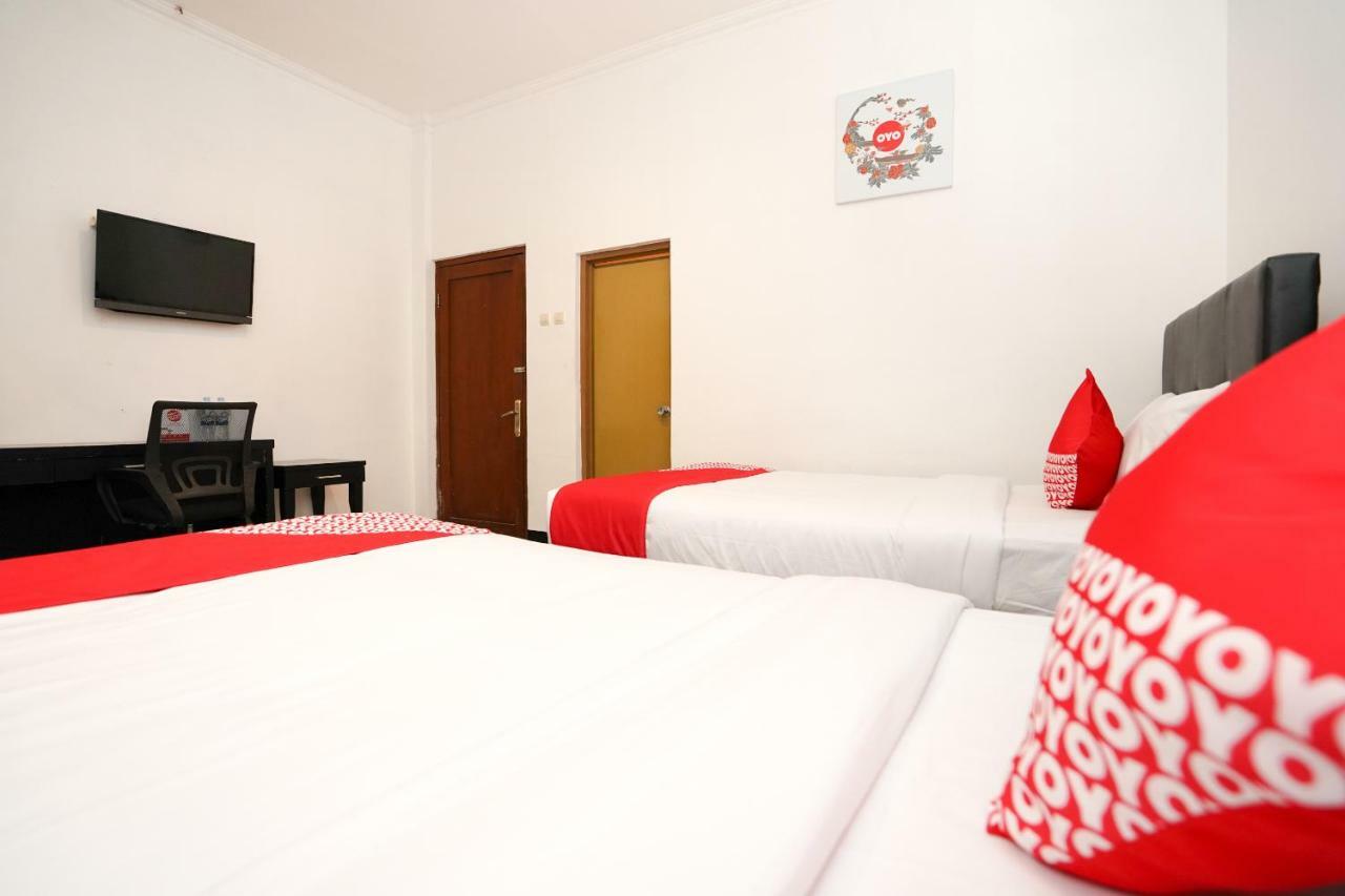 Oyo 969 Penginapan Darma I Surabaia Exterior foto